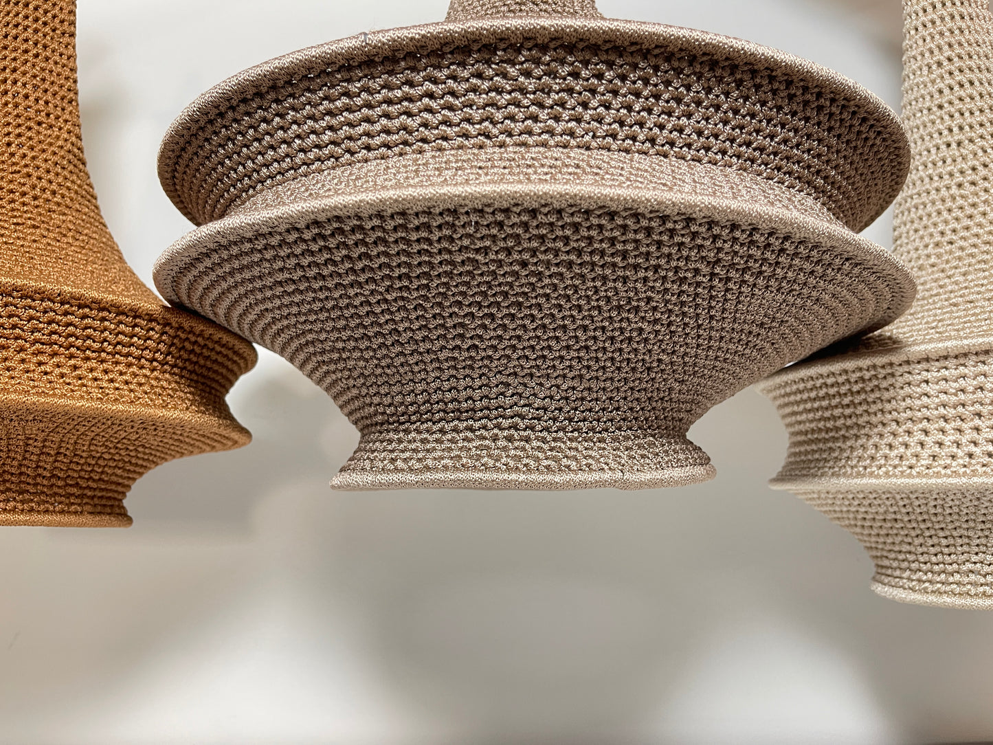 Lámpara GUELIZ mediana topo