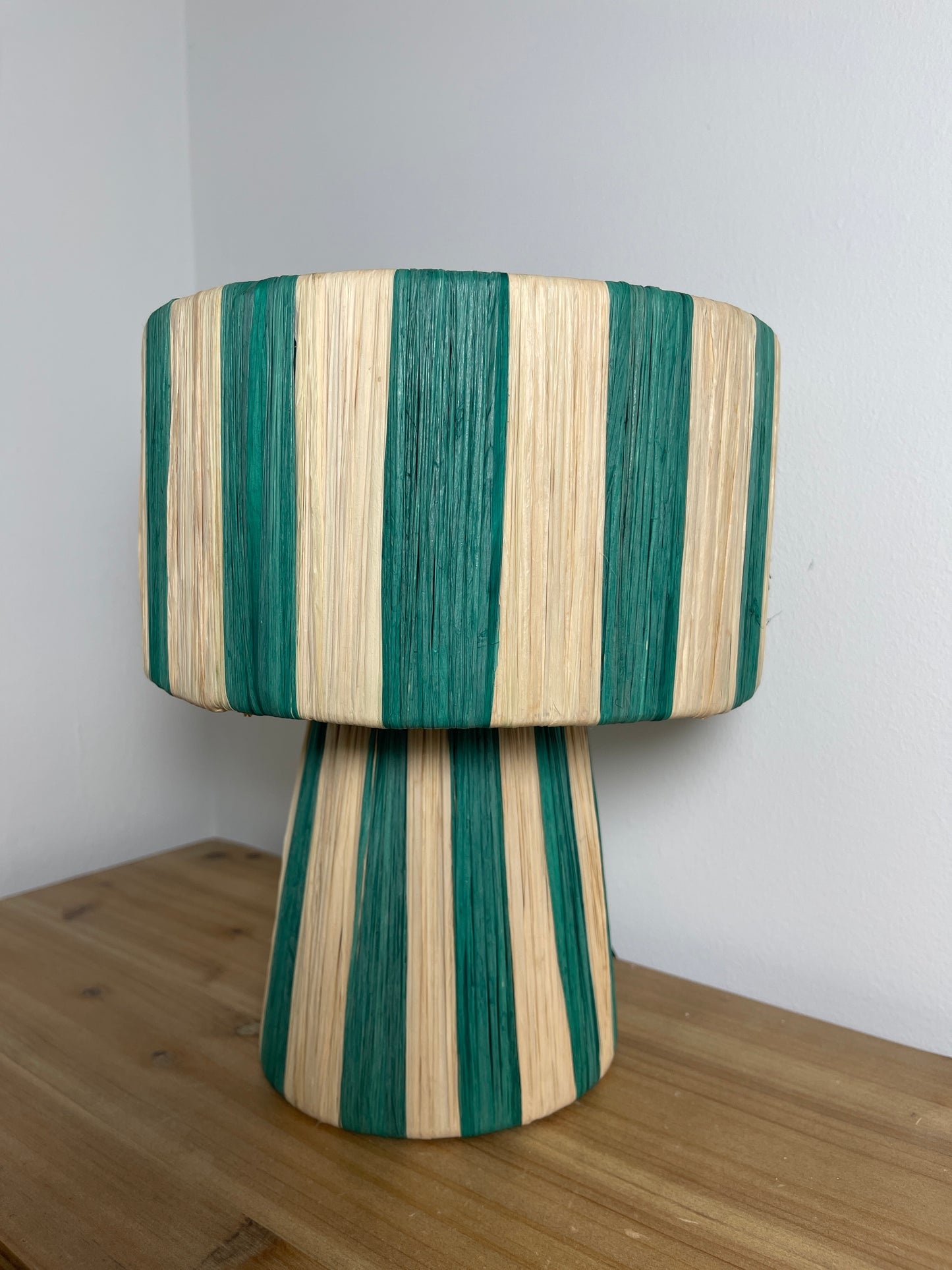 Lámpara mediana NOUR verde