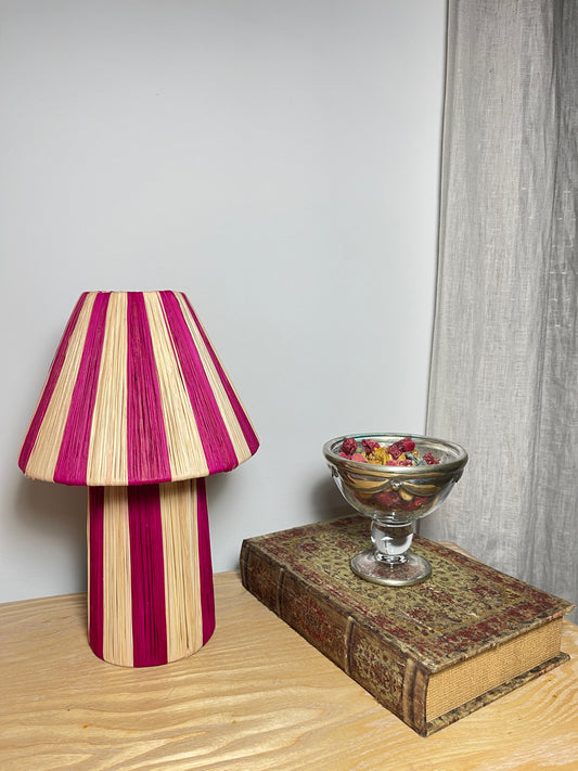 Lámpara pequeña NOUR rosa